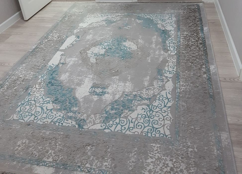 Продается  ковер.