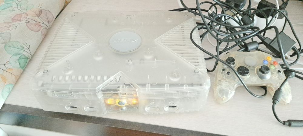 Consol Xbox "Crystal