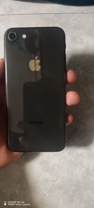 iPhone 8 srochna pul kereli uchun