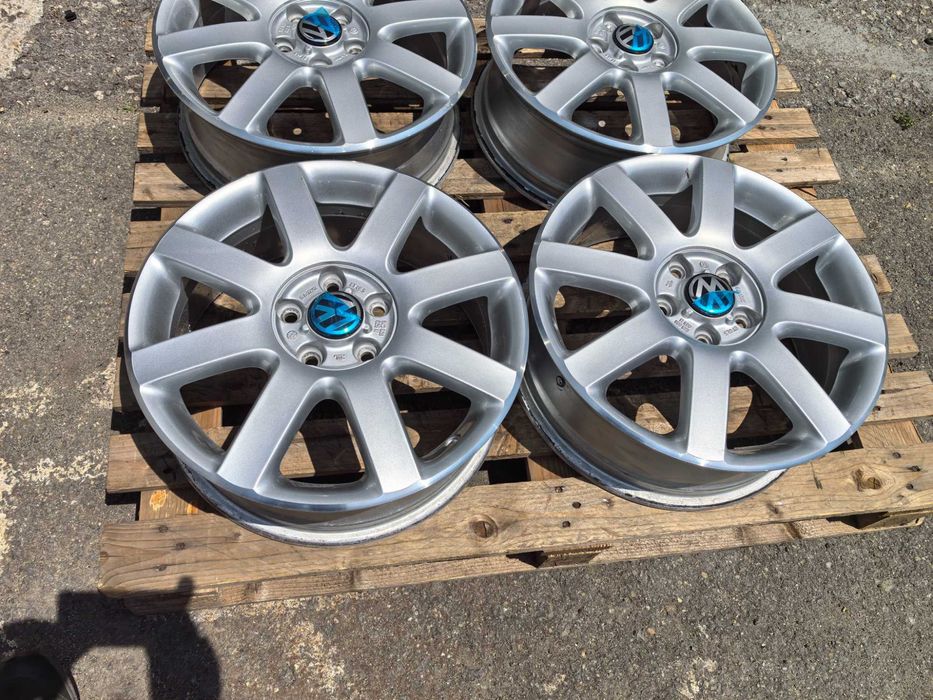 17 цола 5 х 112 мм Фолксваген Голф Джи Ти Ай / Ер 32 -6 Инча / ЕТ 48,5