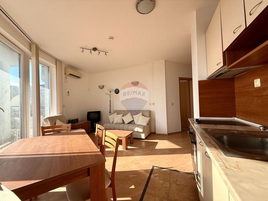 Продава се Тристаен апартамент в Балчик - 97 кв.м за 516 €/кв.м - Снимка #7