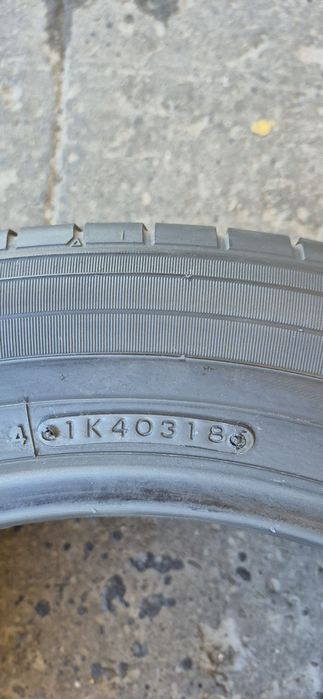 4 anvelope vara  Toyo 225/55/19.Pretul este pe bucata.