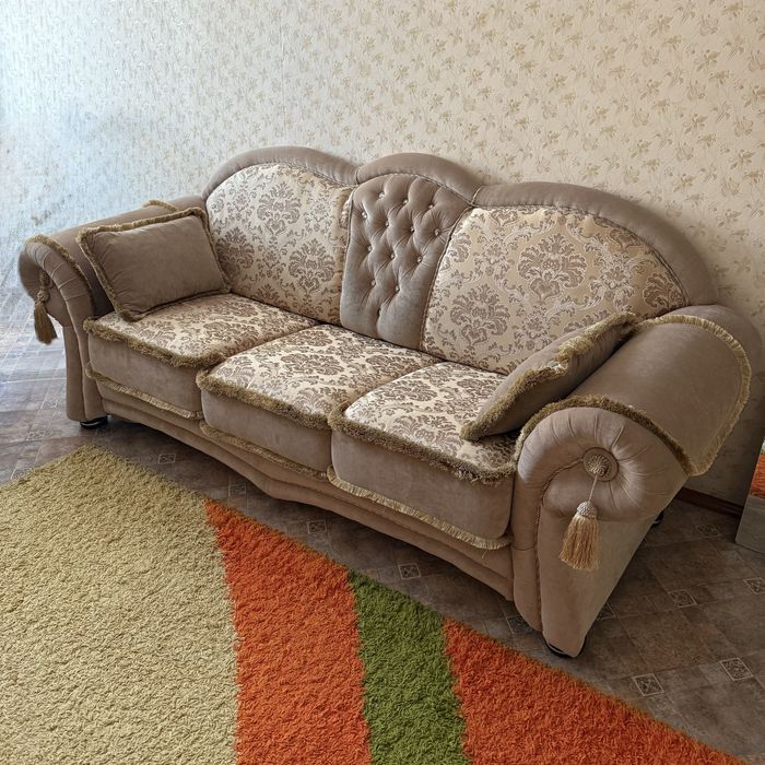 Диван в отличном состоянии