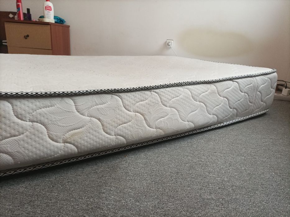 Продам матрас 120*200