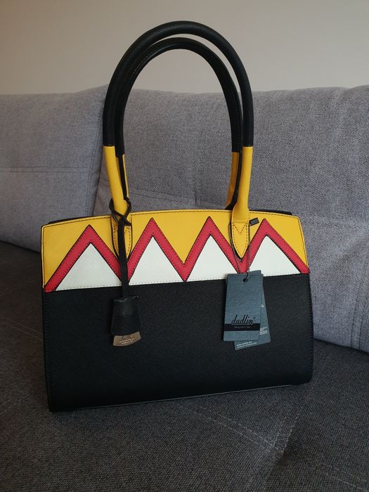 Нова дамска чанта