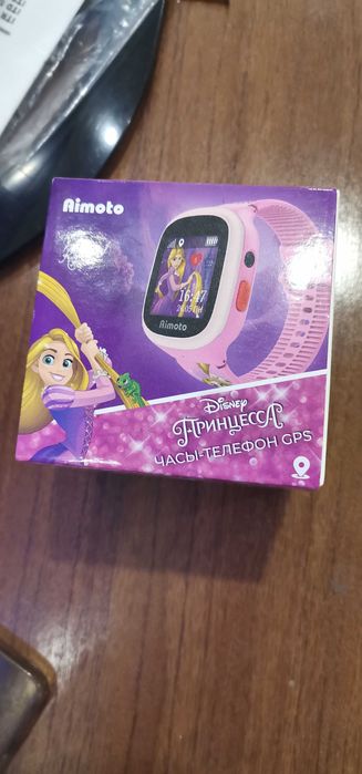 Продам смарт часы детские
