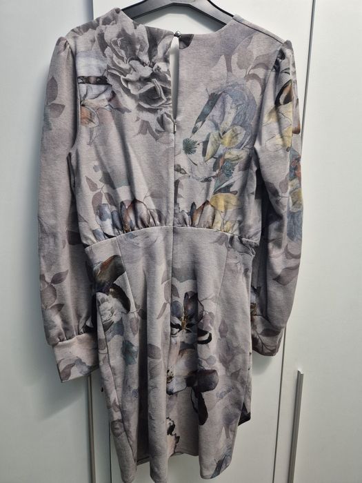 Елегантна рокля Юнона