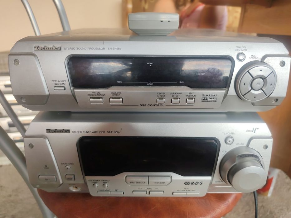 Technics sa-eh 560