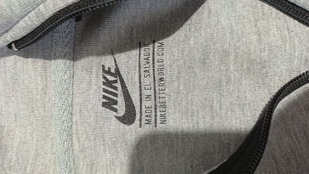Hanorac Nike, în stare perfectă/marime S