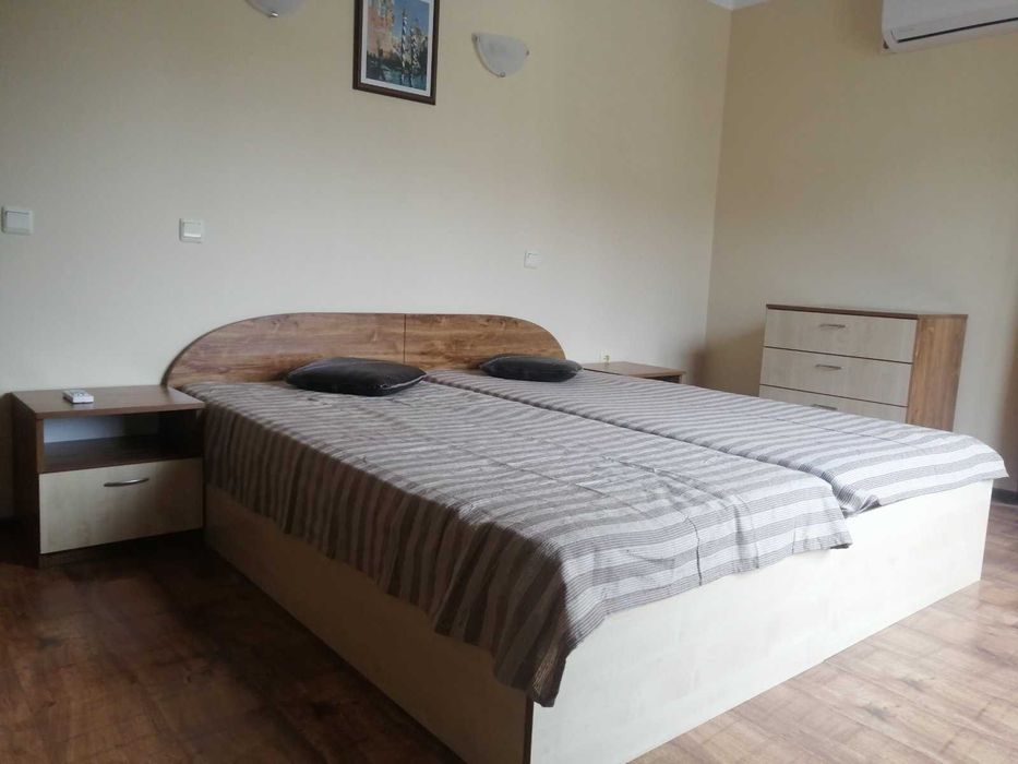 Ново тристайно жилище във Възраждане!