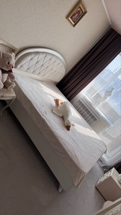 Спальный гарнитур в идеальном состоянии