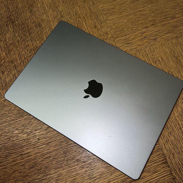 MacBook Pro M1 Pro 14’ 16/1024