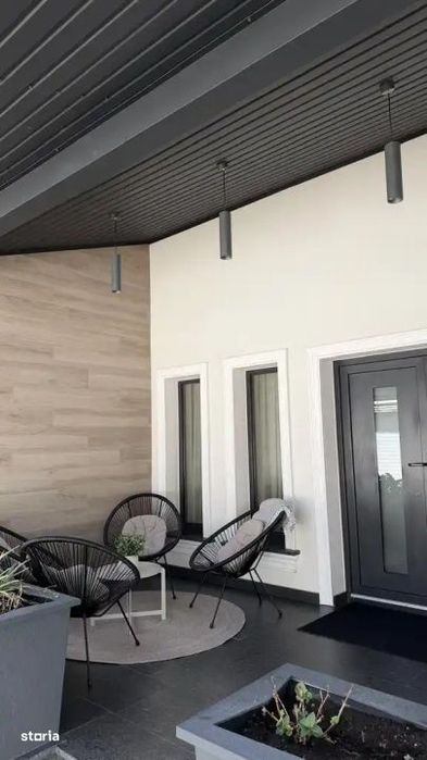 Casa individuala, 302 mp, teren 800 mp, zona Marginea