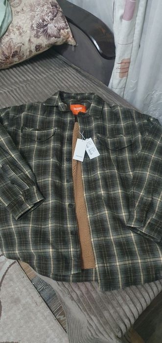 Продам новую фирменную одежду