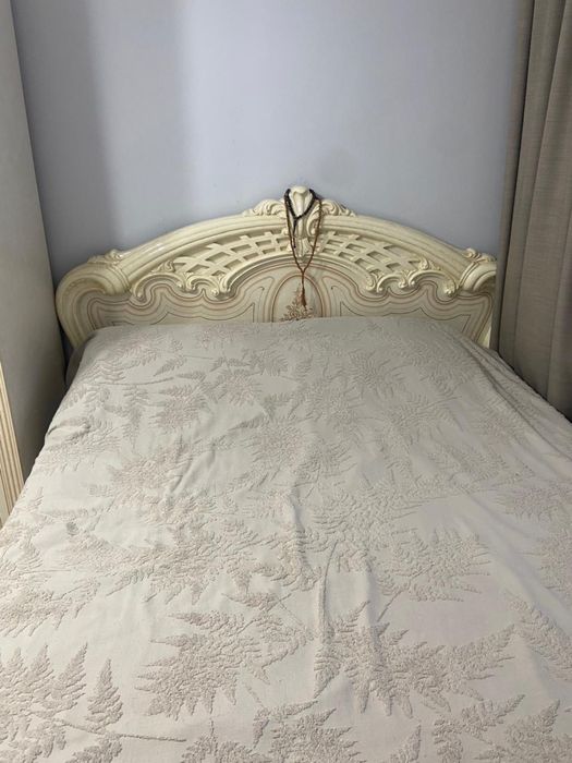 Спальный гарнитур цена договорная