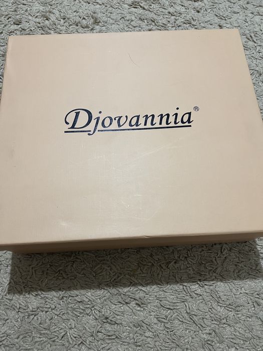 Продам осенние сапоги натуралка