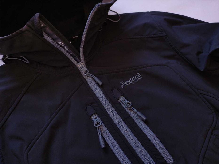Bergans Stranda Jacket - M/L - softshell, windstopper, яке