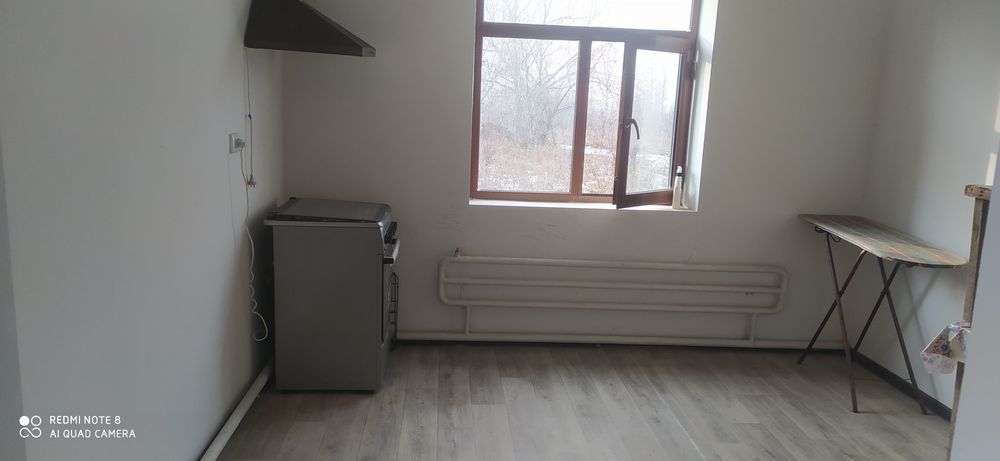 Уй сотилади 1гектар атрофида 100 000 уй яшашга таййор