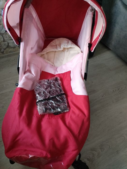 Продаю детскую коляску