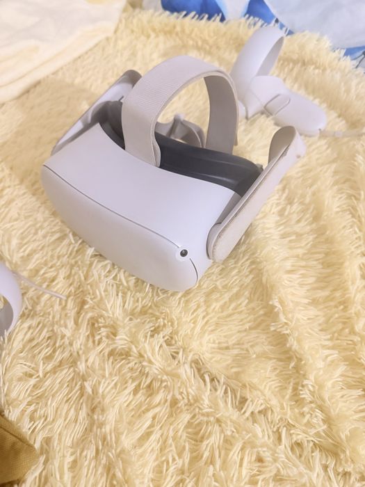 Oculus quest 2 de vanzare stare perfecta