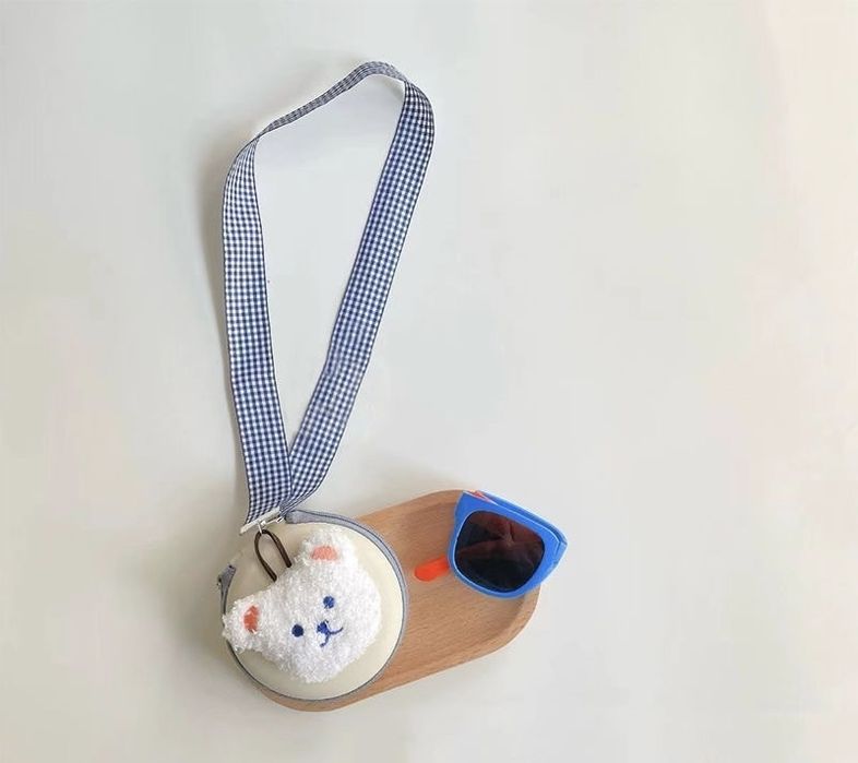 Солнцезащитные очки для детей