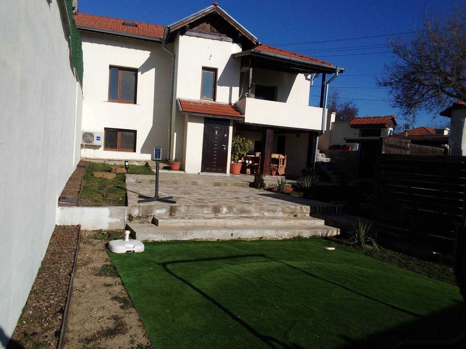 Продава се Къща в с. Пелишат, Област Плевен - 110 кв.м за 1082 €/кв.м - Снимка #2