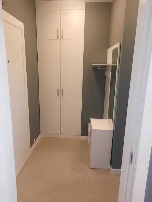 Дава се под наем Двустаен апартамент в София, Иван Вазов - 70 кв.м за 700 € - Снимка #2