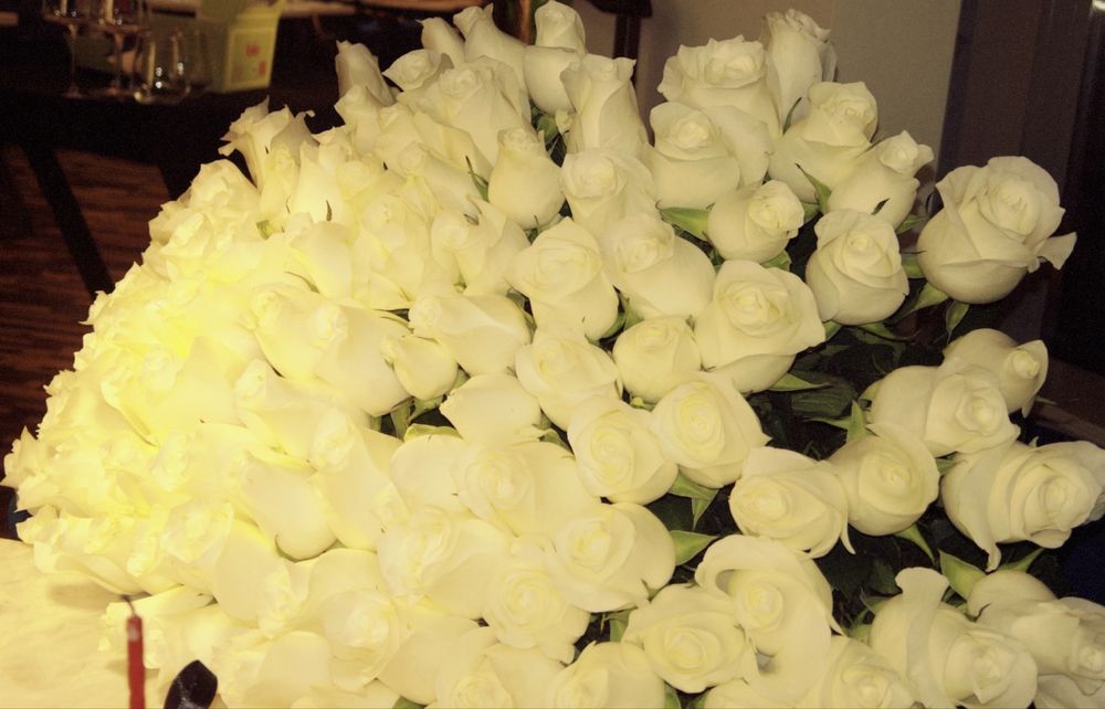 101 роза свежий сатылады.