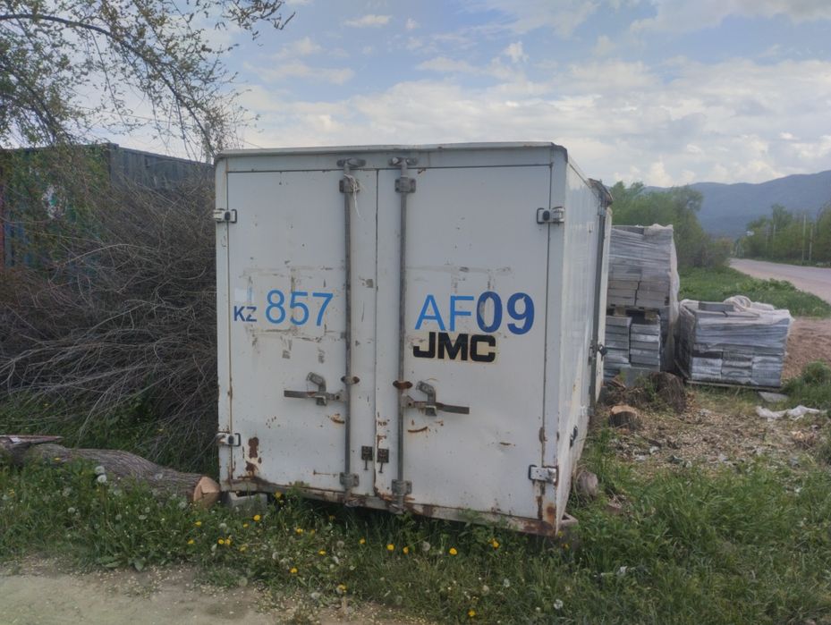 Продам термобудку.