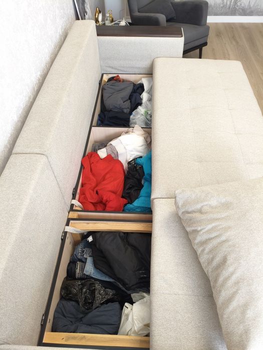 Продам диван угловой