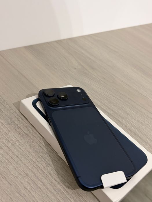 Apple 17 Pro Max 2 TB