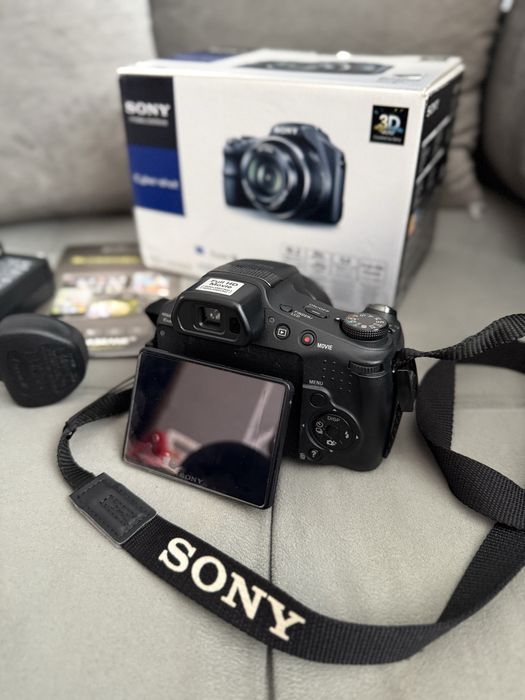 Фотоапарат Sony DSC HX200V