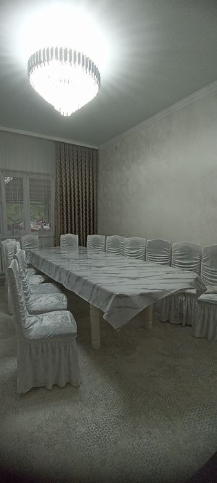 Продам стол и стулья