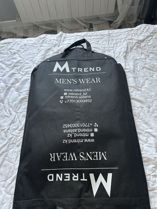 Продам костюм новый