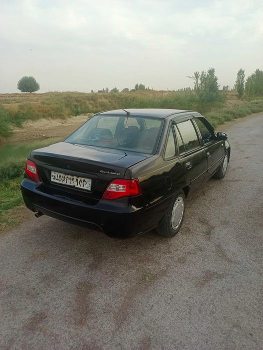 Продаётся автомобиль нексия.