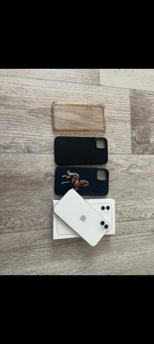 Продам айфон 11,iphone 11 идеал