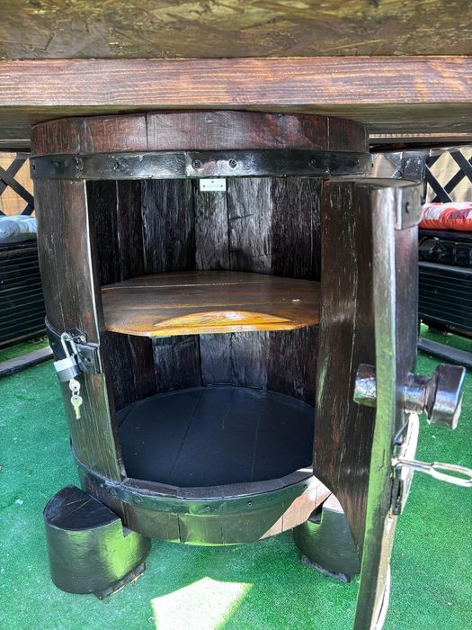 Butoi stejar cu blat hexagonal 164/164