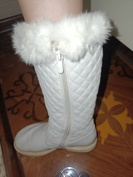 Qishki etik qizla uchun