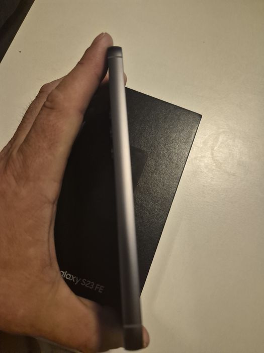 Samsung galaxy S23 FE