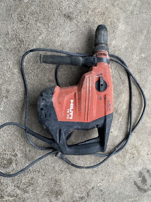 Vand rotopercutor profesional Hilti TE 70-AVR