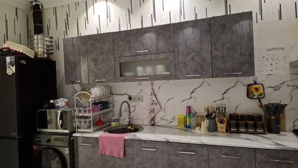Medgaradok maxallasida 4 xona Dupleks 100m2 Kvartira Sotiladi !