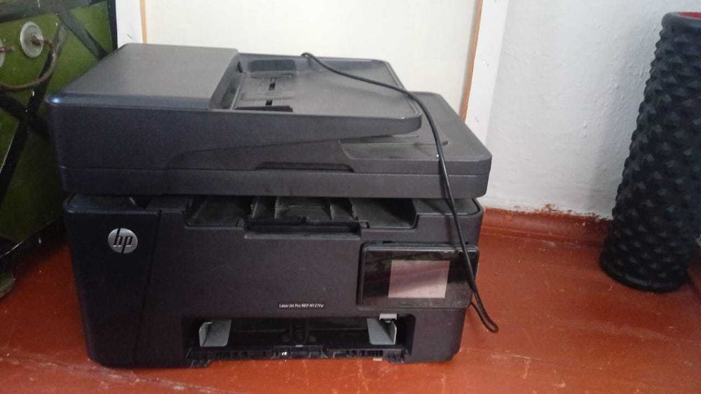 Продам принтер 3 в 1 МФУ HP