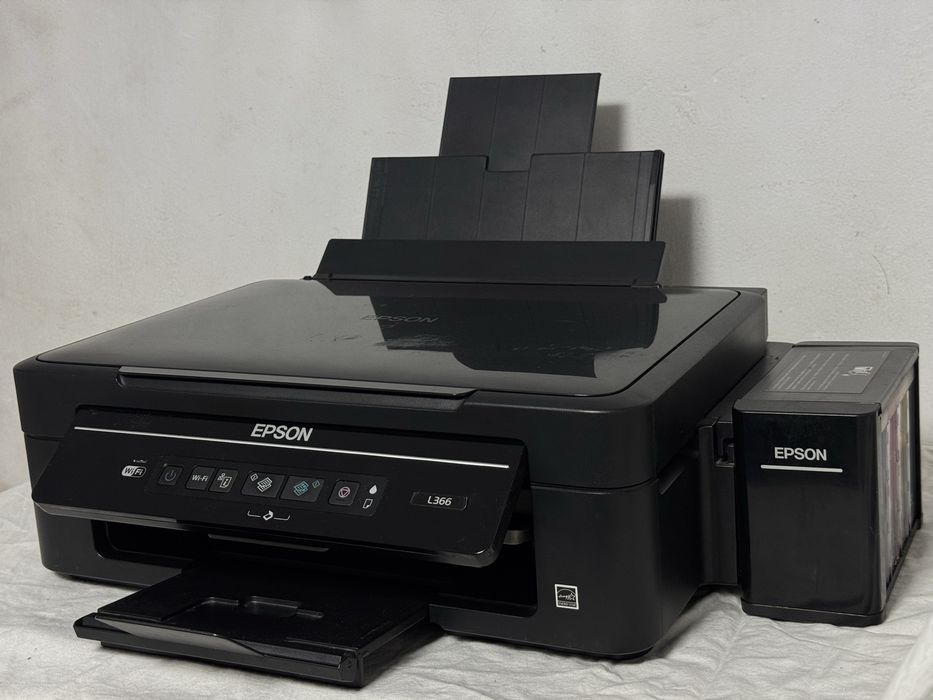 Принтер (Цветной) Epson l366