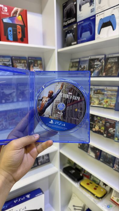 Marvel Человек-Паук / Spider-Man для PS4 / PS5 диск отличный