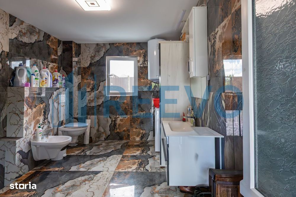 Casă de vânzare Letea Veche | 735 mp teren
