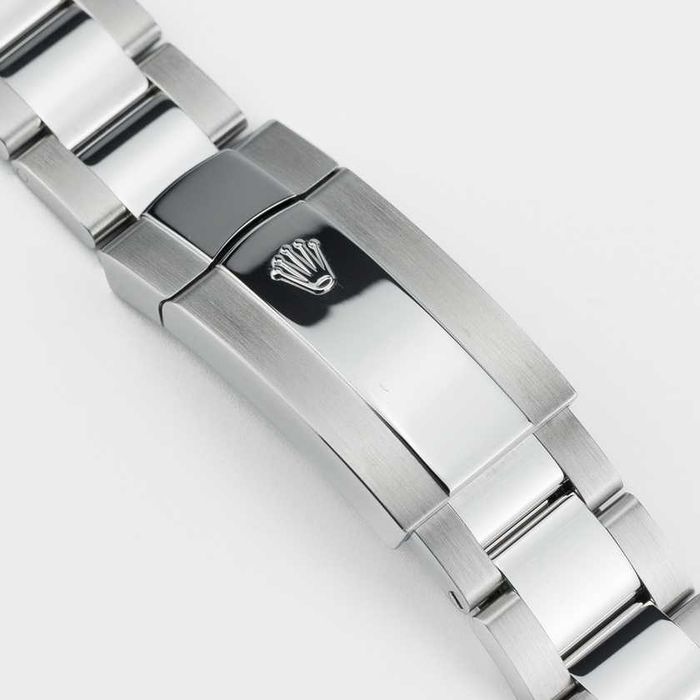 Rolex Sky-Dweller M326934 Bright Blue dial