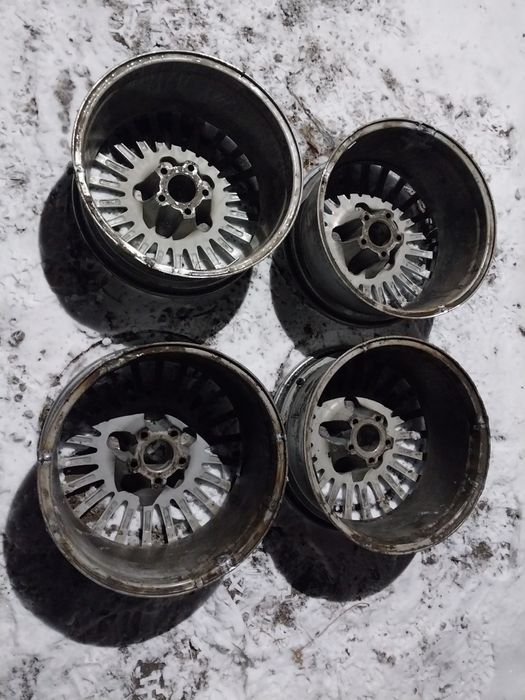 Диски R18 на Мерседес. Все вареные.