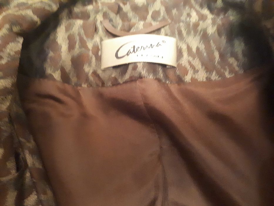 Костюм из тафты размер 46 ( европ 38)