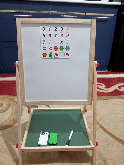 доска мольберт деревянный