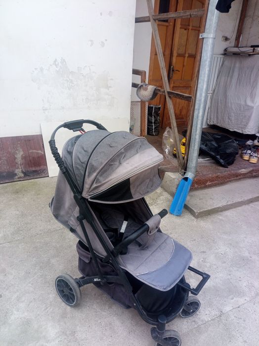 Продам коляску б/у